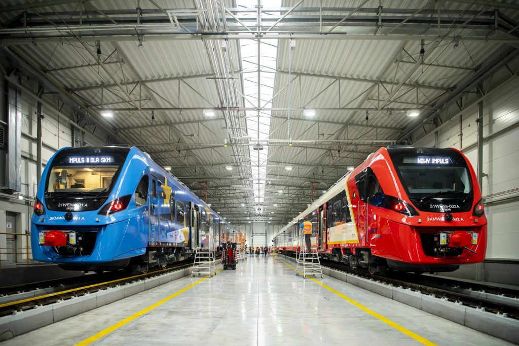 zdjęcie - dwa nowe pociągi Newag Impuls 2