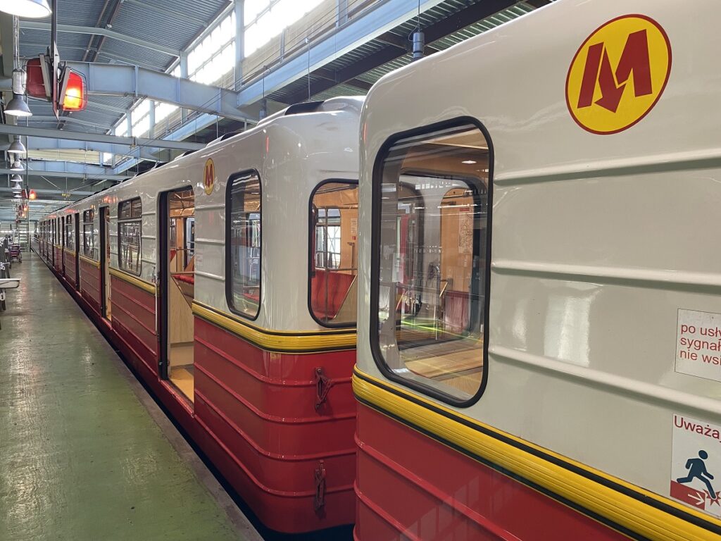 Skład metra serii 81 przeznaczony dla Kijowa