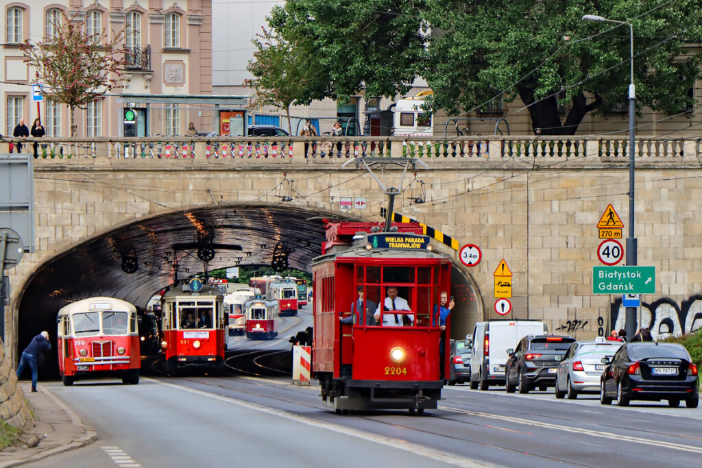 Parada tramwajowo-autobusowa z okazji Nocy Muzeów 2022
