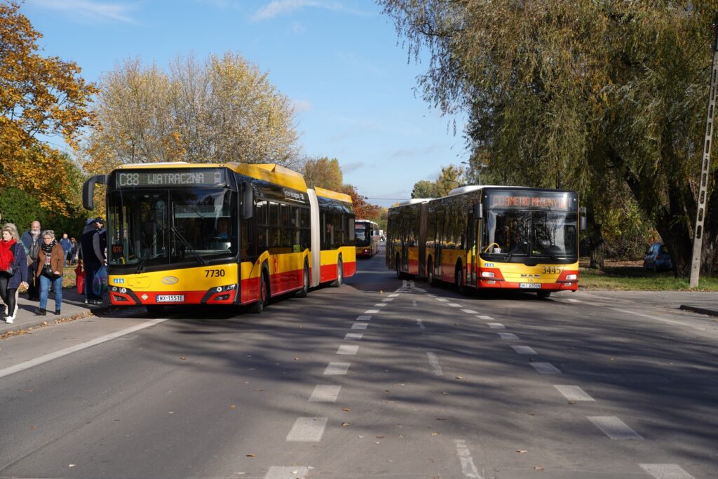 autobusy linii C88 i C09